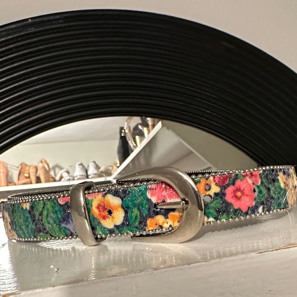 Floral Women's Belt with Silver Buckle